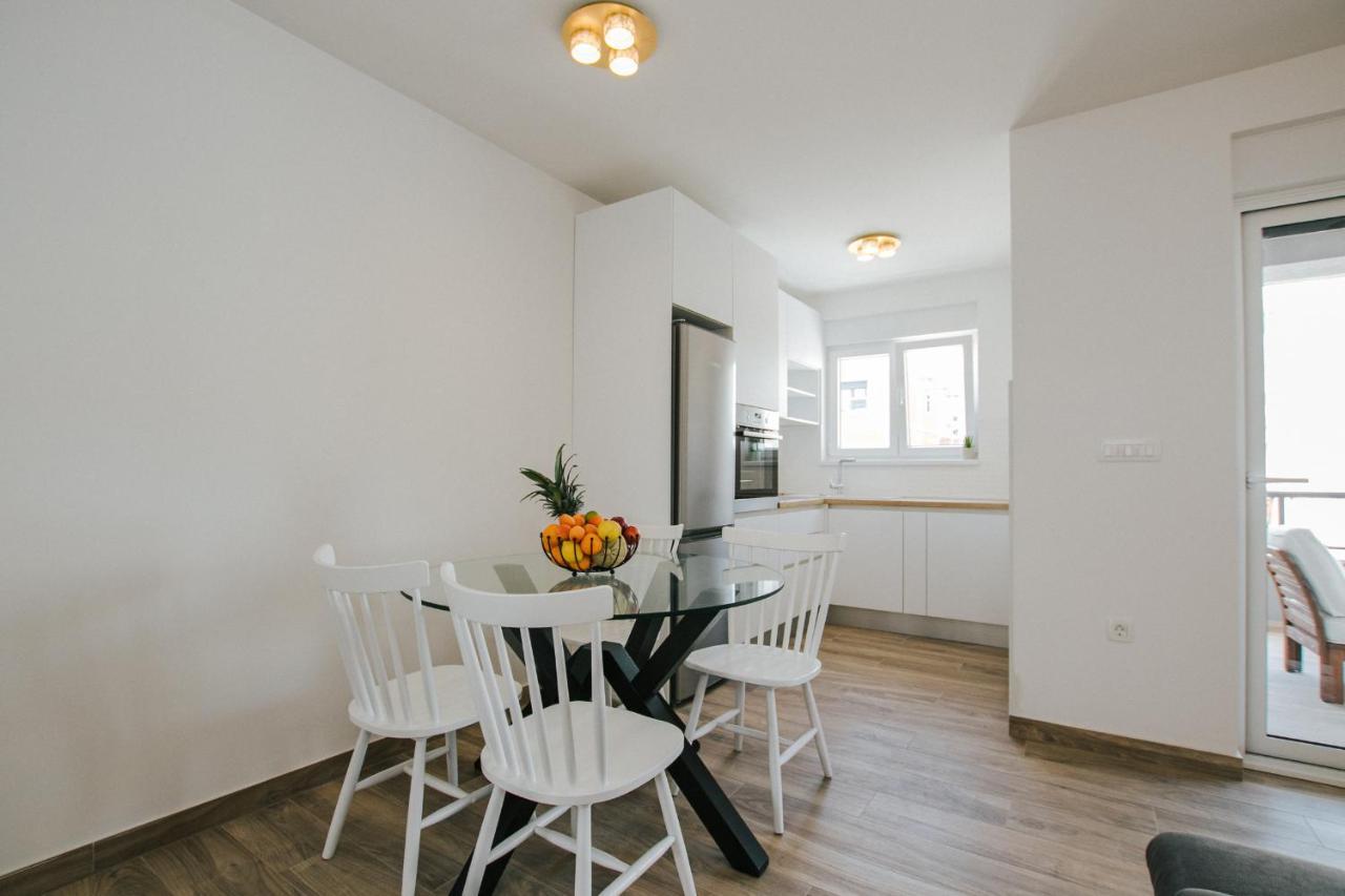 Luxury Apartments Marija Trogir Bagian luar foto