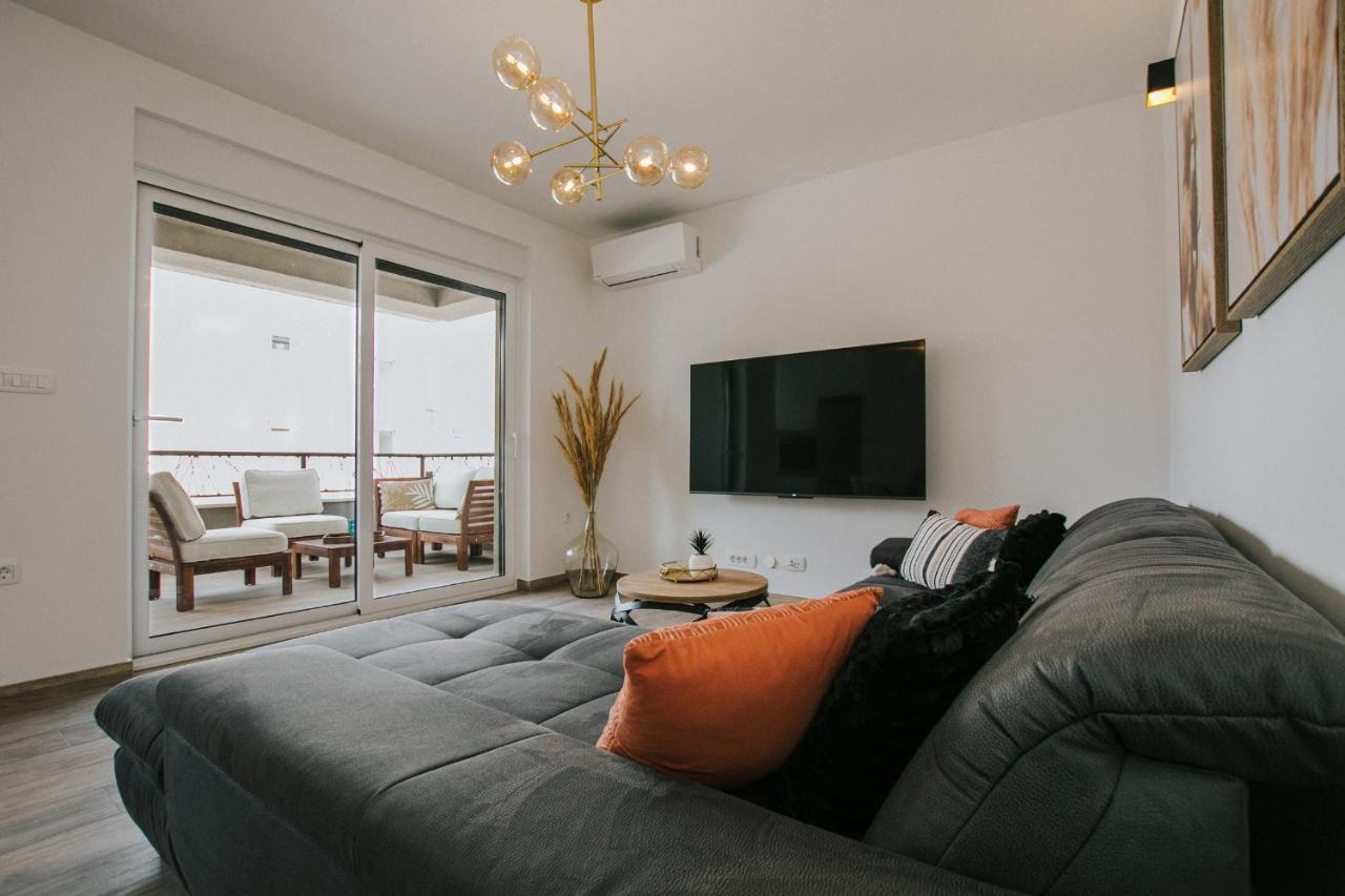 Luxury Apartments Marija Trogir Bagian luar foto